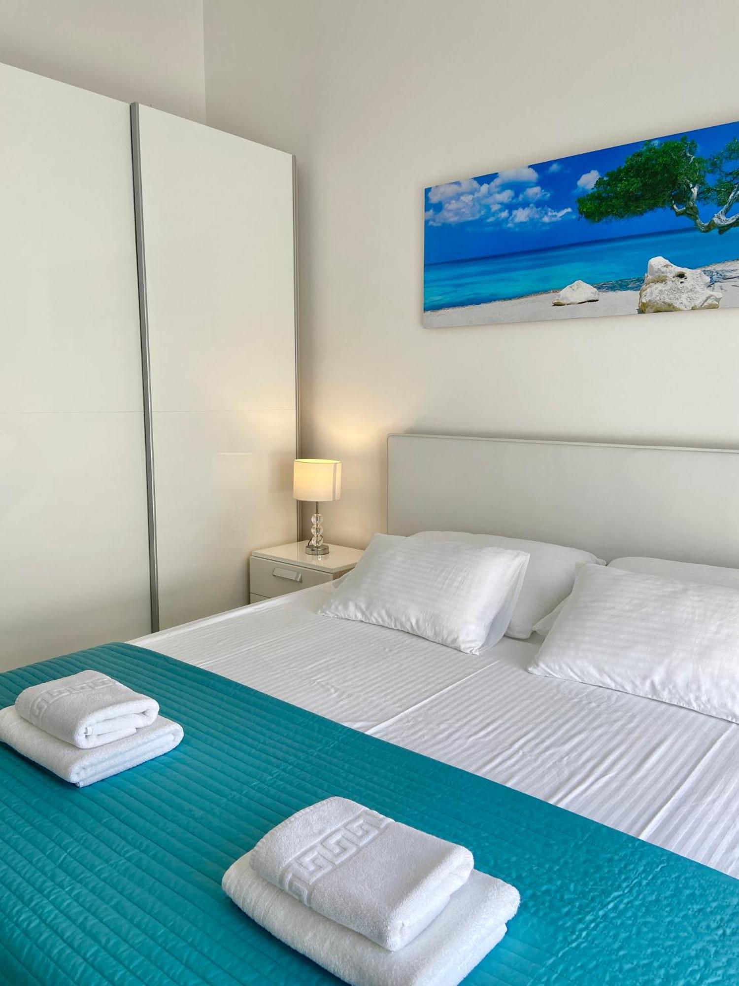 Apartmani Villa Adriatic Vir Exteriér fotografie